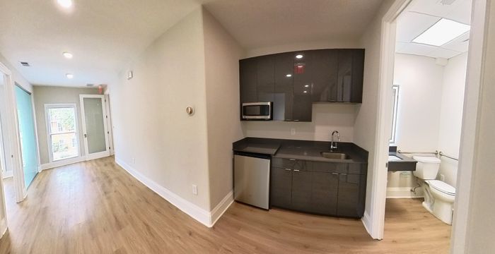 610 Colonial Park Dr, Roswell - Image 5