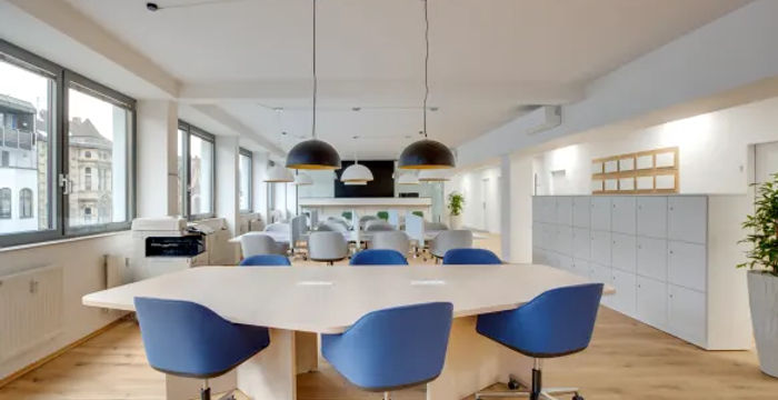 Great George Street West Yorkshire, Leeds - Image 5