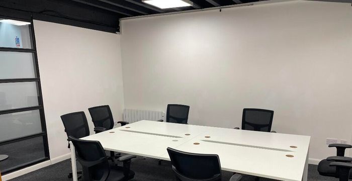 5 Mitchell Street, Leith - Image 3