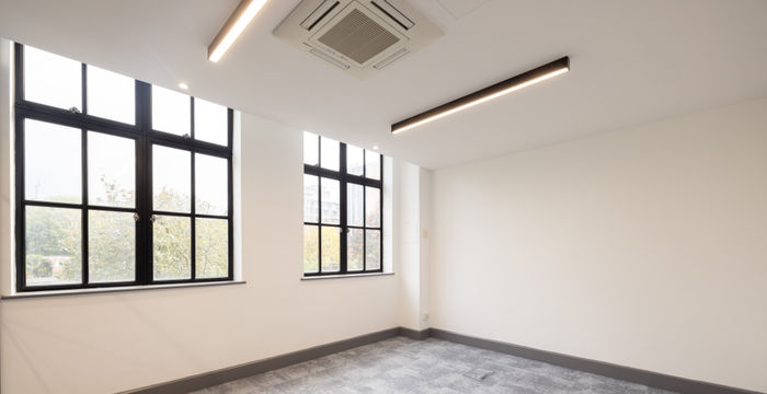 5 Back Hill, London - Image 4
