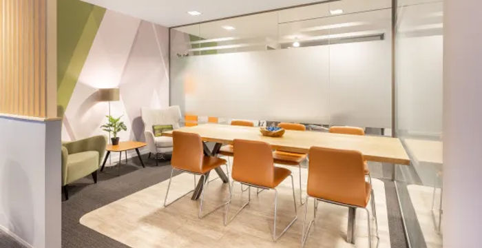 Avenida 6 De Diciembre & Ignacio Bossano, Quito - Image 4