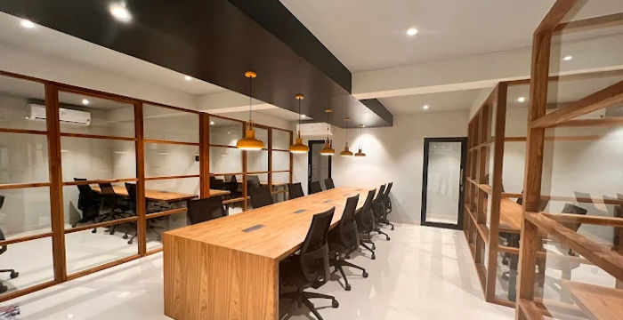 9th Cross Rd Avenue Road Panampilly Nagar, Kochi - Image 2