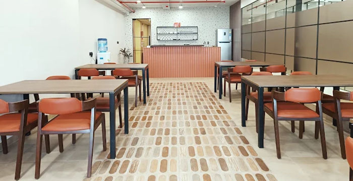 The Junomoneta Tower Opp Pal Rto Near Rajhans Cinema Pal Adajan, Surat - Image 3