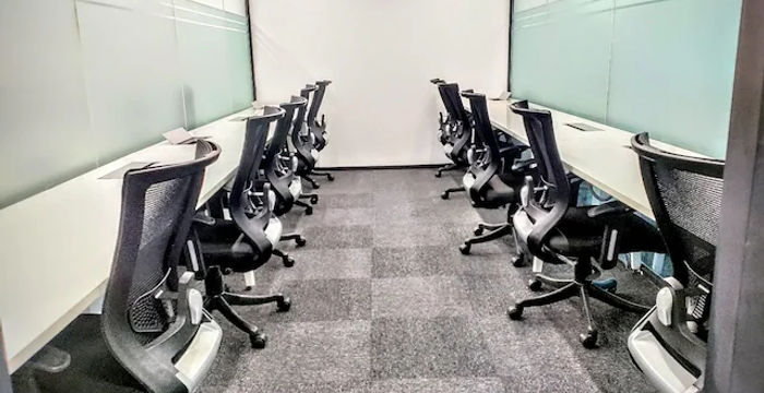 Middle Circle Block E Connaught Place, New Delhi - Image 2