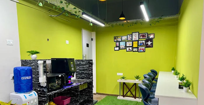 Paschim Vihar, New Delhi - Image 4