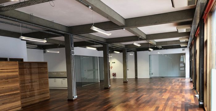 21 Queen Elizabeth Street, London - Image 4