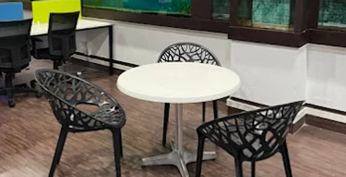 64 South Boulevard, Mg Road Area - Image 5