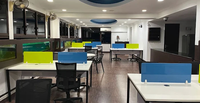 64 South Boulevard, Mg Road Area - Image 3