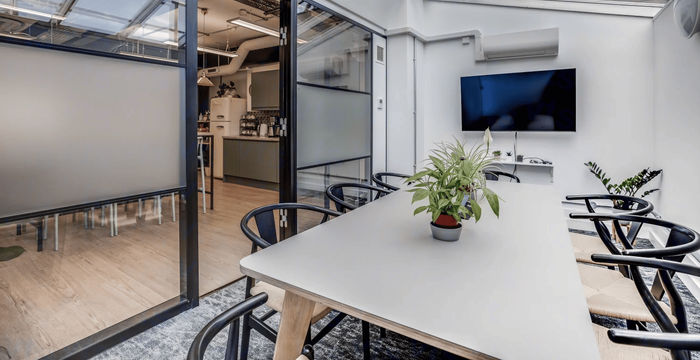 114 Power Road, Chiswick - Image 4