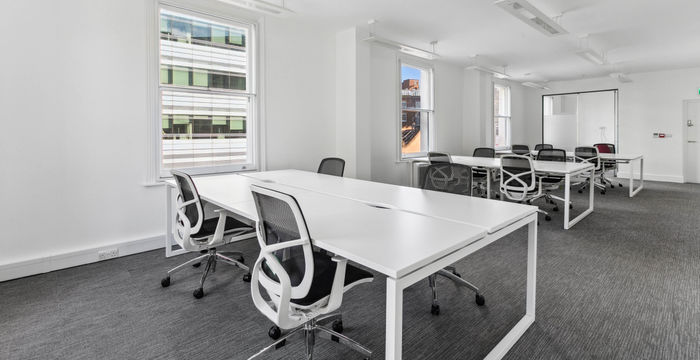 7 Lyric Square, London - Image 3