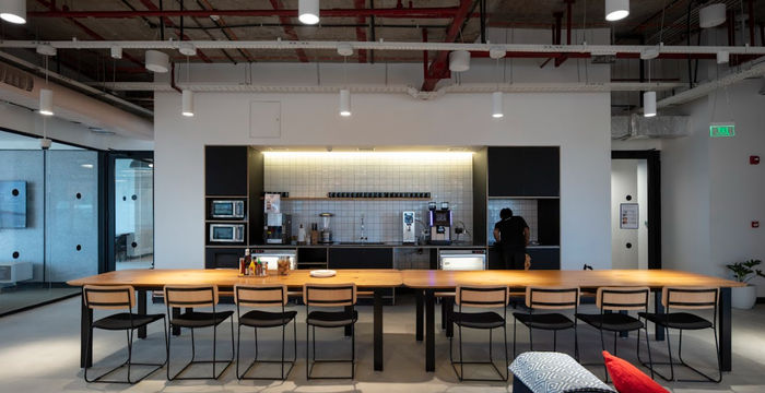 246 Udyog Vihar Phase 4 Rd Phase Iv Udyog Vihar Sector 18, Gurugram - Image 2