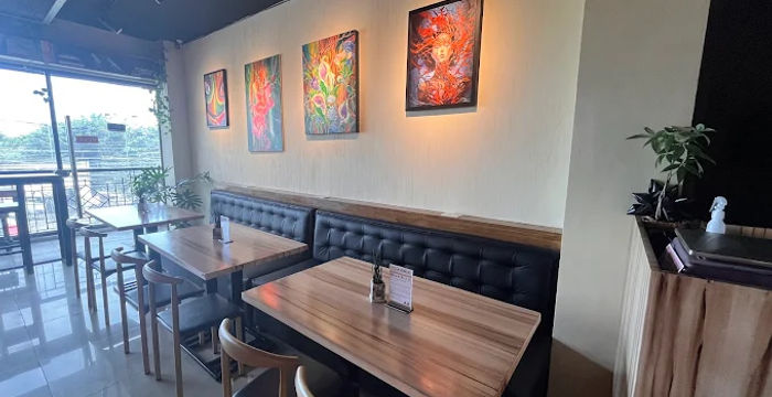 1 Person Coworking Space at Banlic Cabuyao City, Laguna | Office Hub