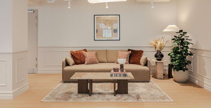 138 Cheapside, London - Image 3