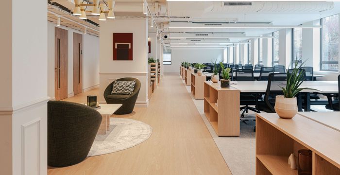 138 Cheapside, London - Image 3