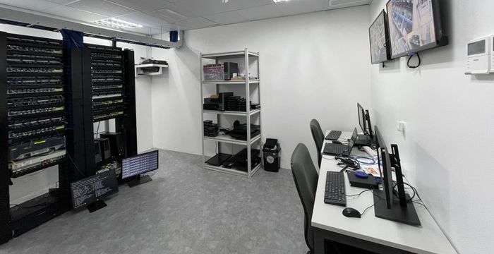 Block 10 Geonzon St Cebu It Park Brgy Apas, Cebu City - Image 5