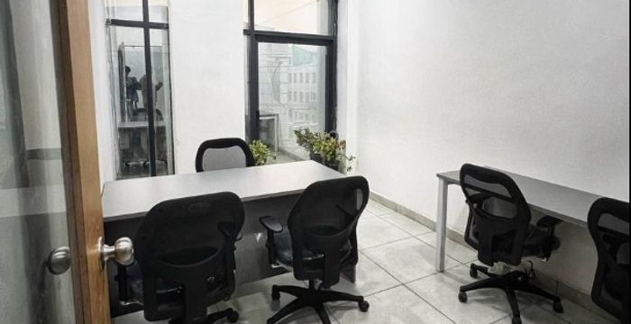 F4 F Block Sector 8, Noida - Image 5