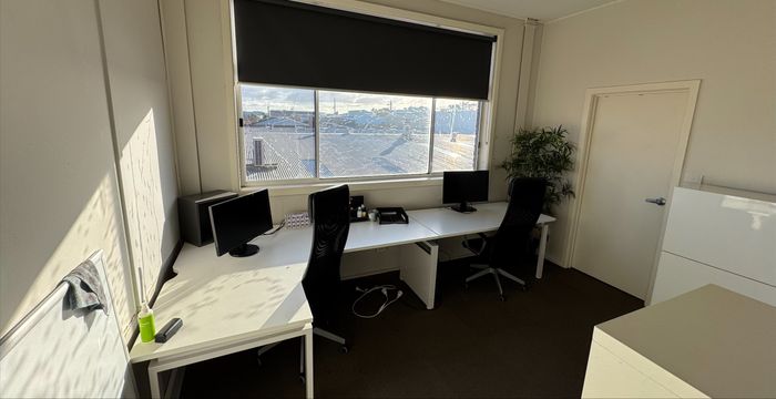 7 Arnold Street, Cheltenham - Image 2