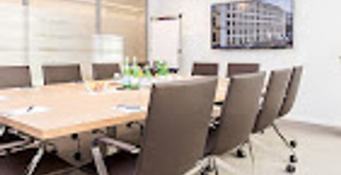 Maximilianstrasse 2, Munich - Image 4