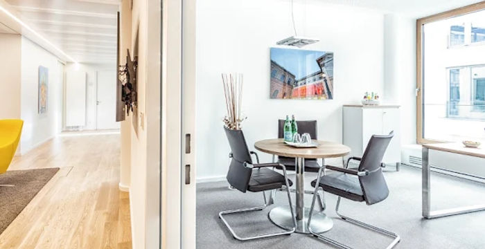 Maximilianstrasse 2, Munich - Image 3