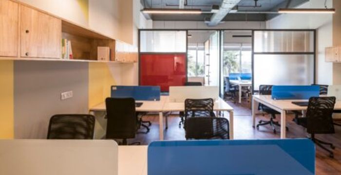 Dlf Galleria Mall Extension, Mayur Vihar Delhi - Image 2