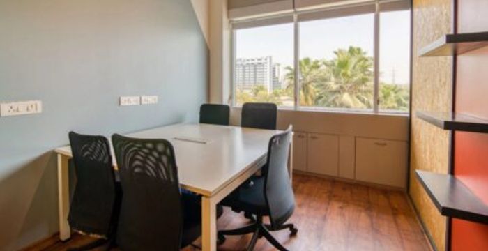 Dlf Galleria Mall Extension, Mayur Vihar Delhi - Image 5