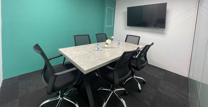 Corniche Street, Sharjah - Image 4