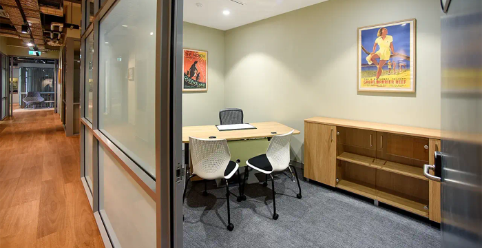 36 Abbott Street, Cairns - Image 3