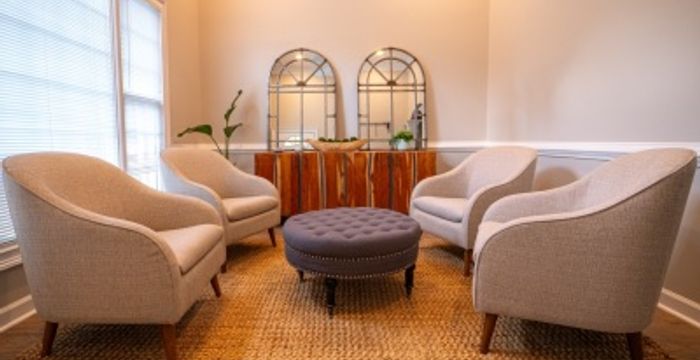 1404 Bombay Lane, Roswell - Image 5