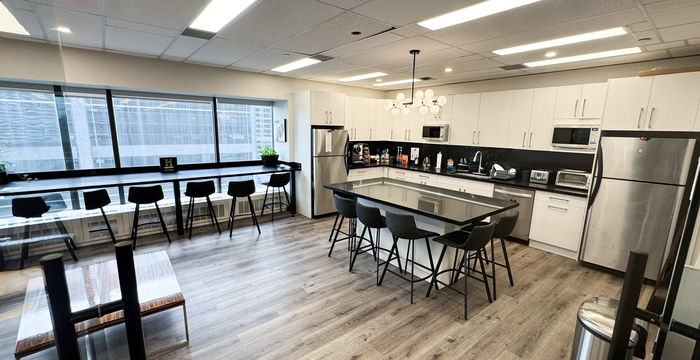 155 University Avenue, Toronto - Image 4