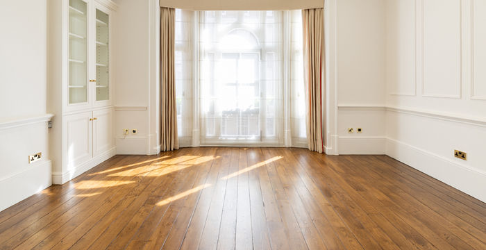 17 Queen Street, Greater London - Image 2