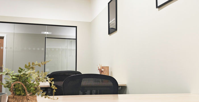 1 Riverside Way, Leeds - Image 5