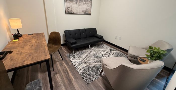 12457 Broadwell Road, Milton - Image 2