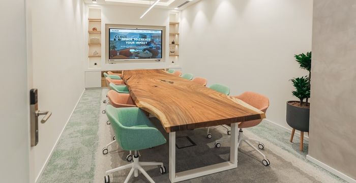 Al Danah, Abu Dhabi - Image 2