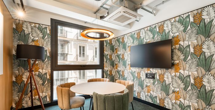 12 Calle De Prim, Madrid - Image 2