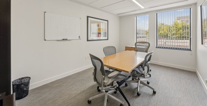 1025 Thomas Jefferson Street Northwest, Washington - Image 3