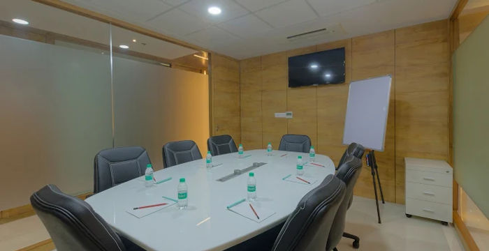 Rahulraj Mall Lane Maharana Pratap Rd Vesu, Surat - Image 4