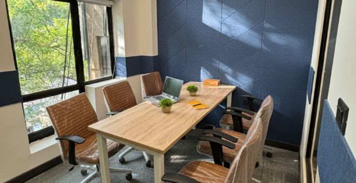 8 Community Center, New Delhi - Image 2