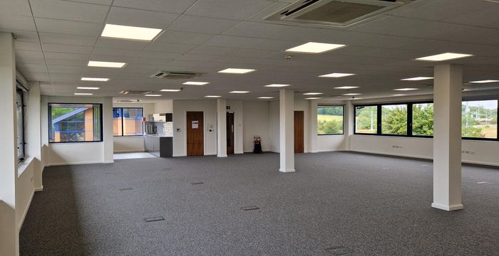 Woodlands, Bradley Stoke - Image 5