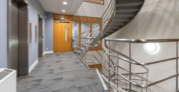 Bull Hill, Surrey - Image 2