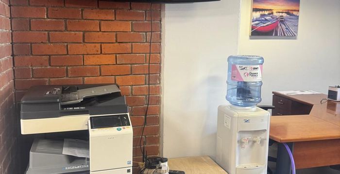 2 Fir Street, Cape Town - Image 4