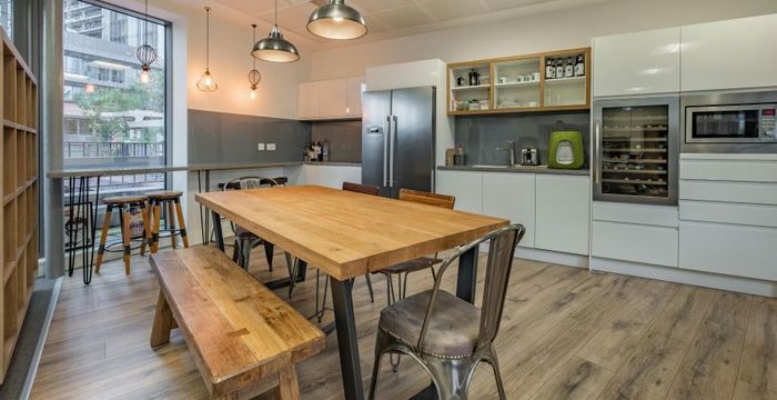 5 Saint Helen's Place, Greater London - Image 4