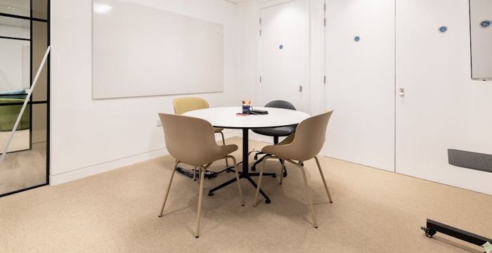 4 Matthew Parker Street, Greater London - Image 4