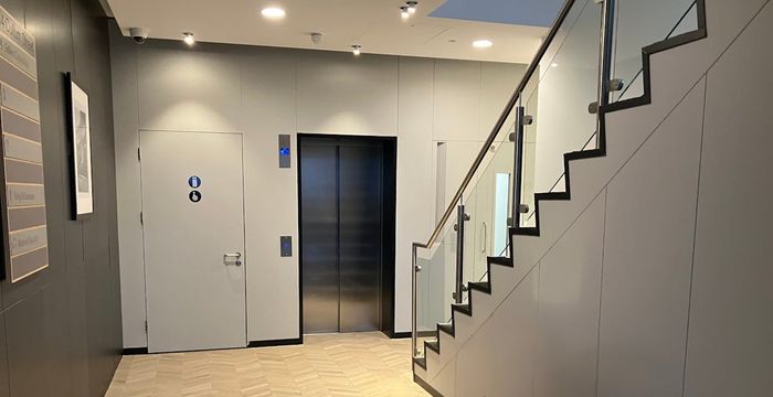 14 Cullum Street, Greater London - Image 2