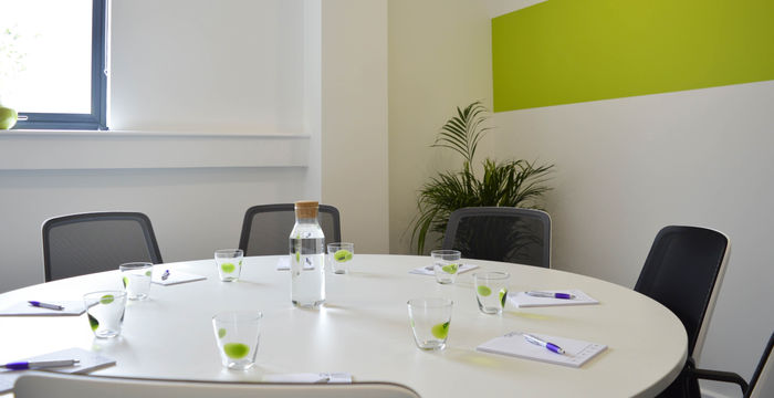 Downsview Road, Oxfordshire - Image 5