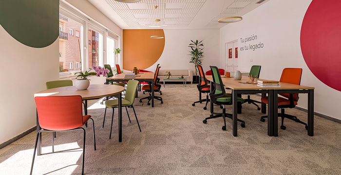 87 Calle De Ulises 87 Calle De Ulises, Madrid - Image 2