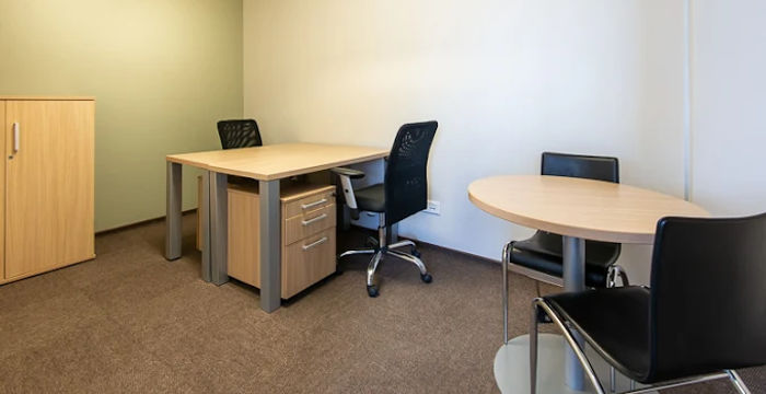 128 Leslie Ave, Johannesburg - Image 2