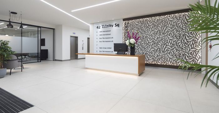 42 Trinity Square, Greater London - Image 5