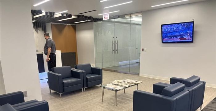 20 North Clark Street, Chicago - Image 2