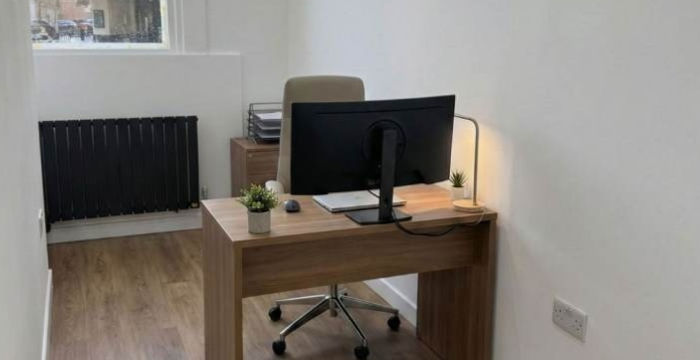 490 Holloway Road, London - Image 3