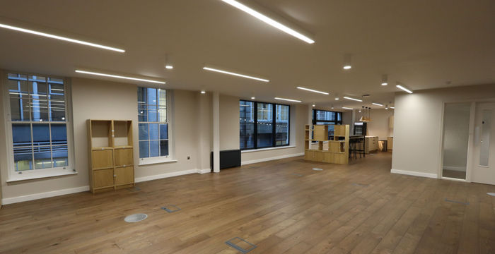 3 Kingly Court Carnaby, London - Image 2